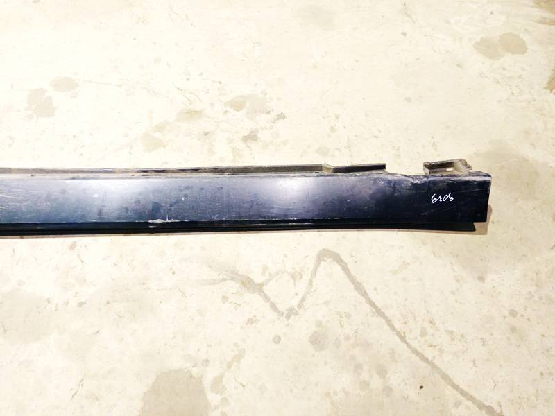 BMW 7-Series 2002 Plastikowy prawy próg - Thumbnail 3