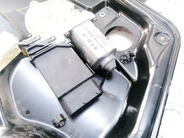 1J2959802C Volkswagen Beetle 2000 Window Motor - FRONT RIGHT - Thumbnail 2