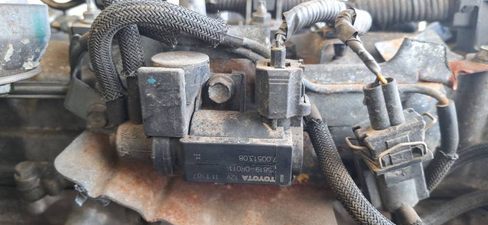 258190R011 Toyota Avensis 2010 CAPTEUR PRESSION TURBO