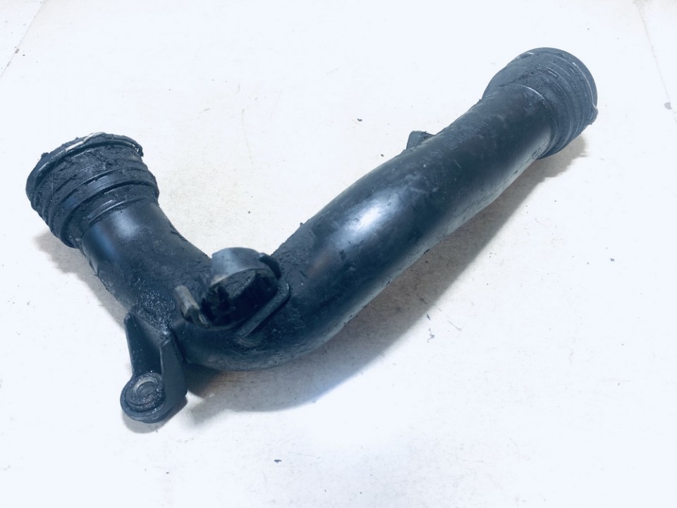 1K0145770D Volkswagen Passat 2007 Välijäähdyttimen letku