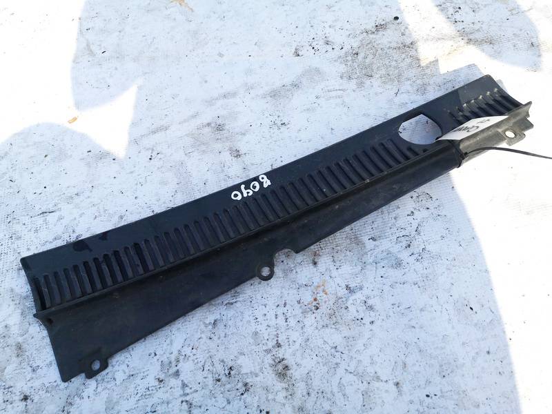 735410996 Fiat Croma 2008 Listwa osłonowa wycieraczki - PRZEDNIE