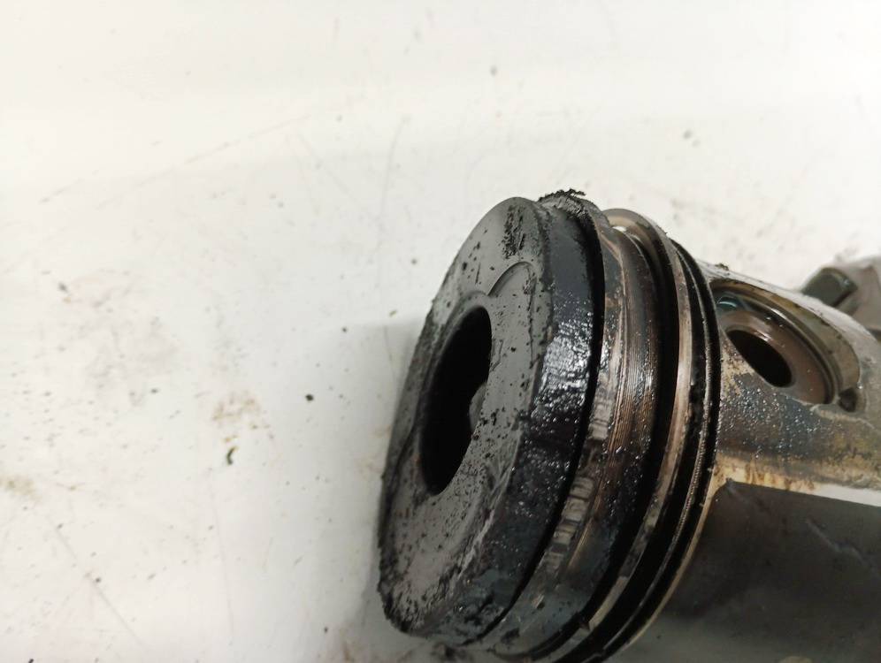 Citroen Xsara 2004 PISTON, Pistón con biela - Thumbnail 3