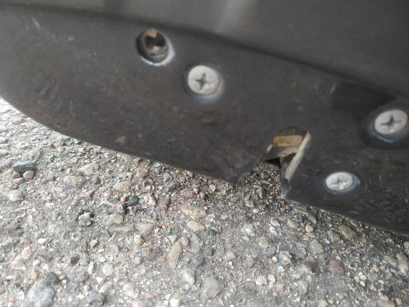 Nissan Primera 2003 Zamek drzwi - PRZEDNIE PRAWE