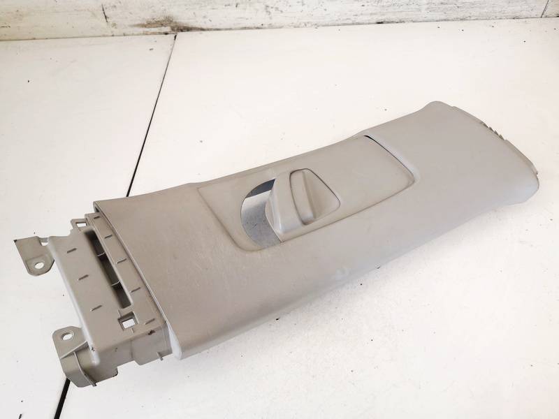 6241012040 Toyota Auris 2007 Salona apdare (plastmasas)