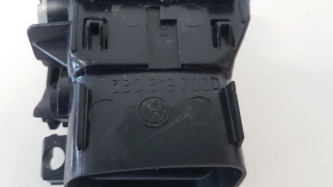 3B0819703D Volkswagen Passat 2000 Dash Vent (Air Vent Grille) - Thumbnail 3