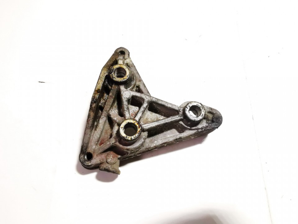 8972624630 Opel Astra 2004 Engine Mount Bracket and Gearbox Mount Bracket