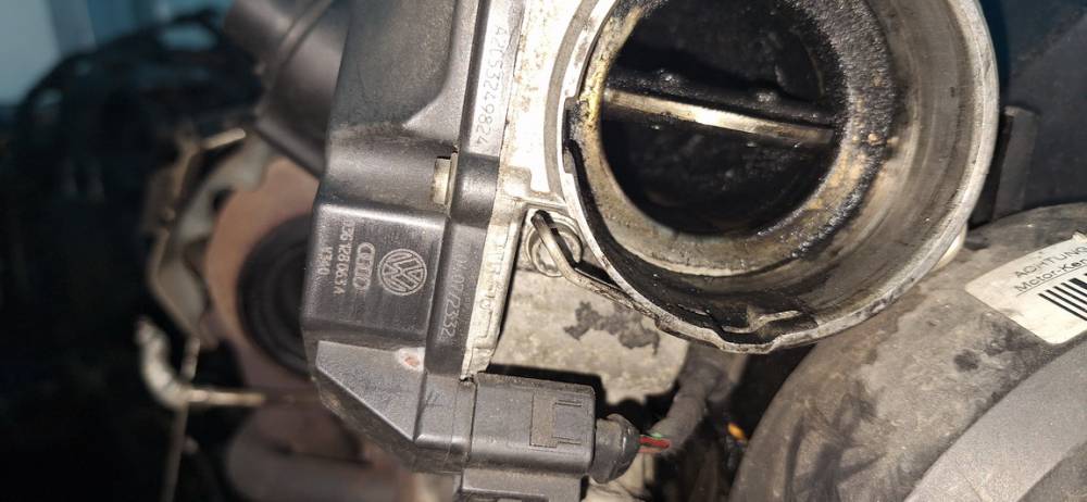 03G128063A Volkswagen Golf 2007 Suurella Virtaamalla Varustettu Kaasuläpän - Thumbnail 3