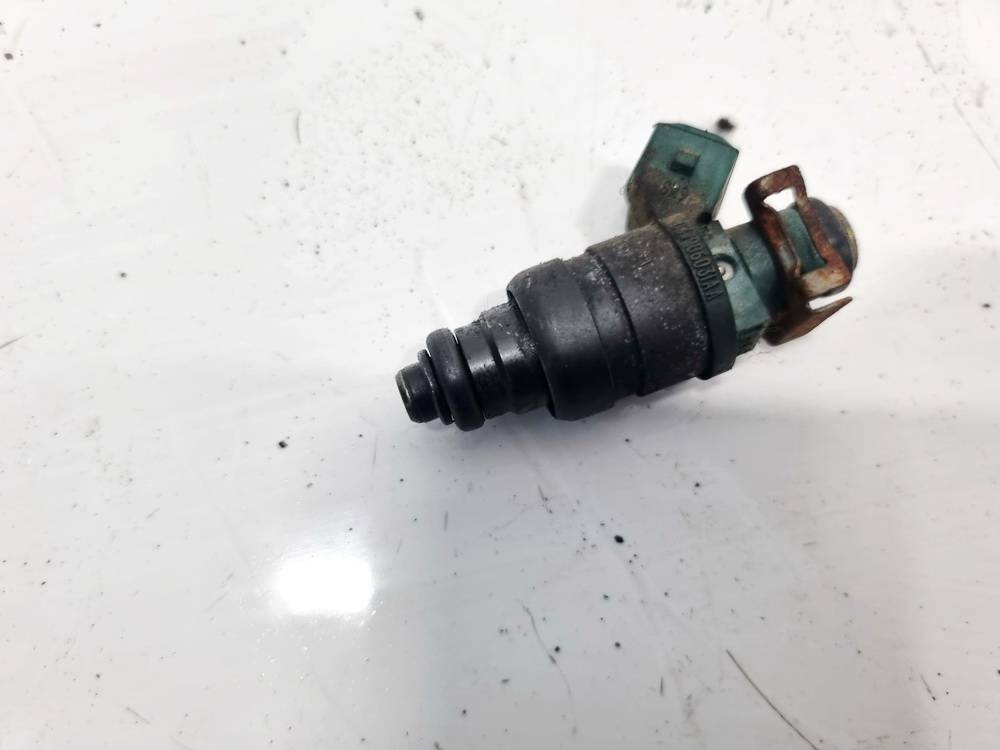 037906031AA Volkswagen Golf 1999 Fuel Injector
