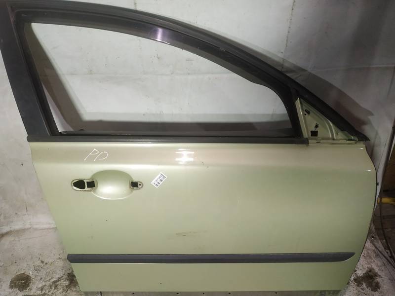GELTONOS Volvo V50 2005 Doors - FRONT RIGHT