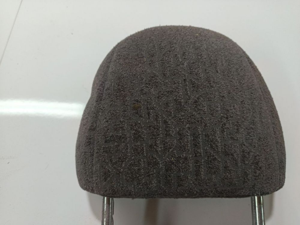 Toyota Yaris Verso 2000 Seat headrest - Thumbnail 3