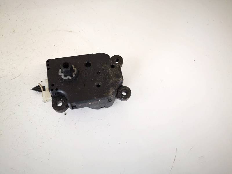 EAM501 Peugeot 307 2002 Sildītāja vārsta motoriņš - Thumbnail 2