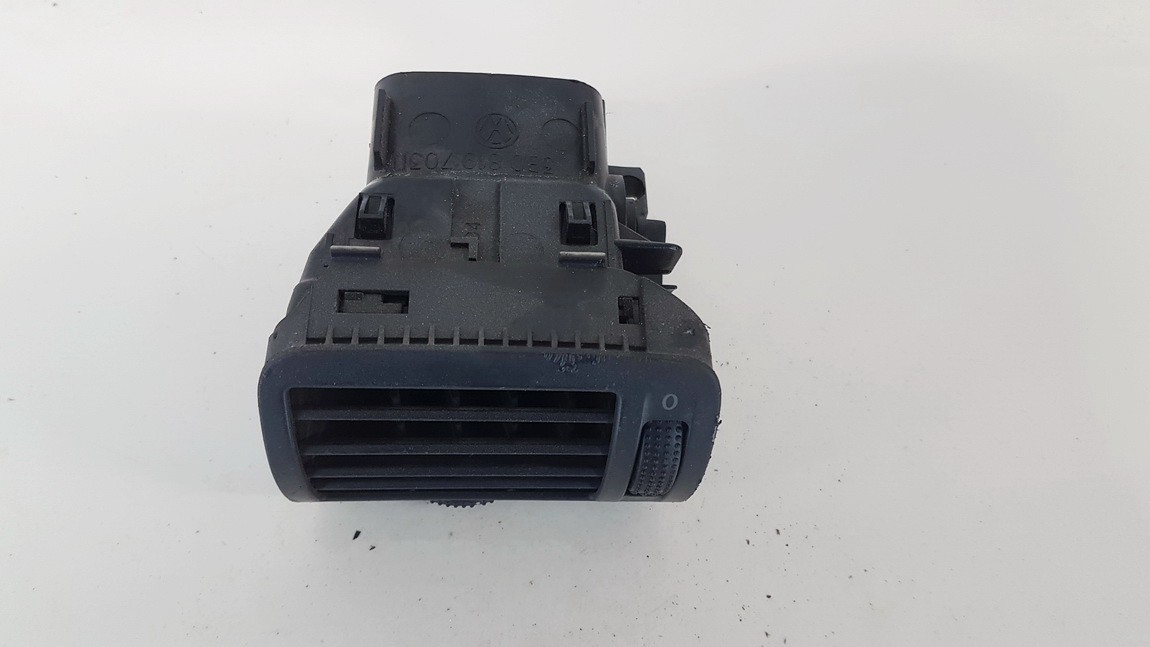 3B0819703D Volkswagen Passat 2004 Dash Vent (Air Vent Grille) - Thumbnail 2