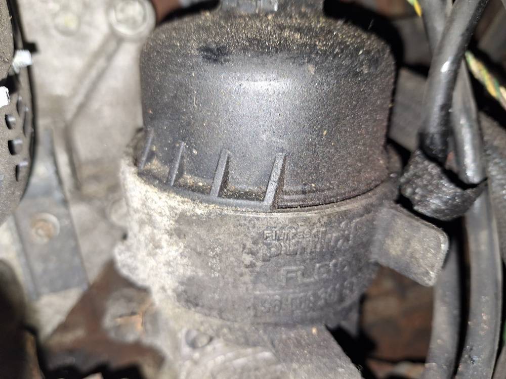 9656830180 Volvo V50 2005 Tepalo filtro korpusas