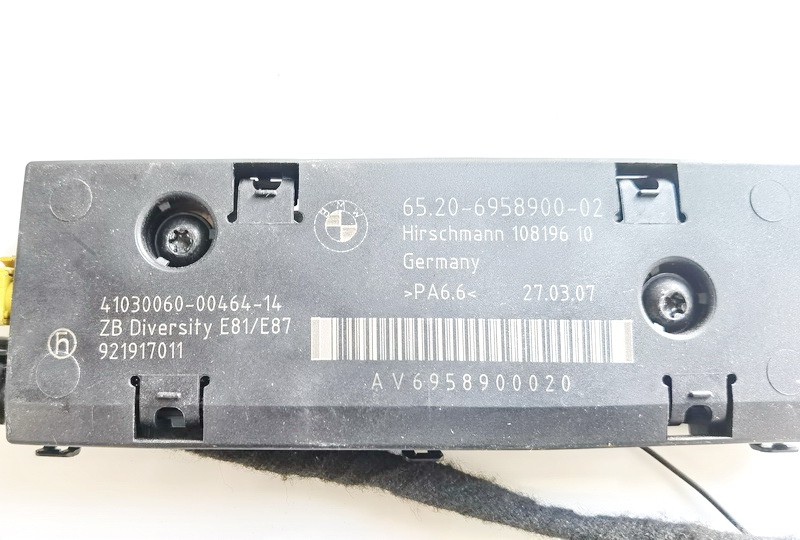 65206958900 BMW 1-Series 2007 Antenna Module Unit - Thumbnail 2