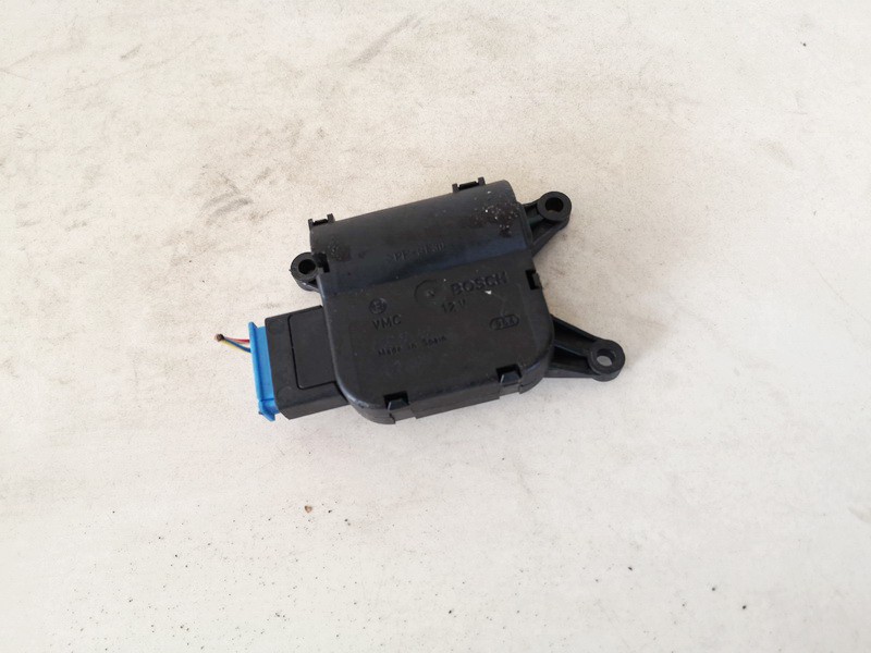 0132801356 Opel Meriva 2003 Sildītāja vārsta motoriņš