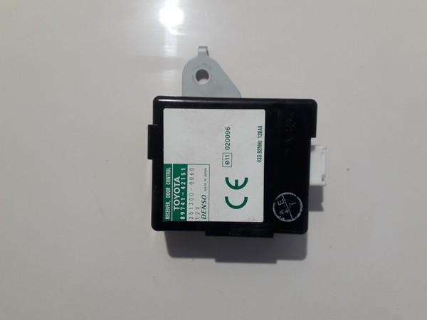 8974142151 Toyota RAV-4 2003 Door control relay (DOOR CONTROL UNIT MODULE ECU )