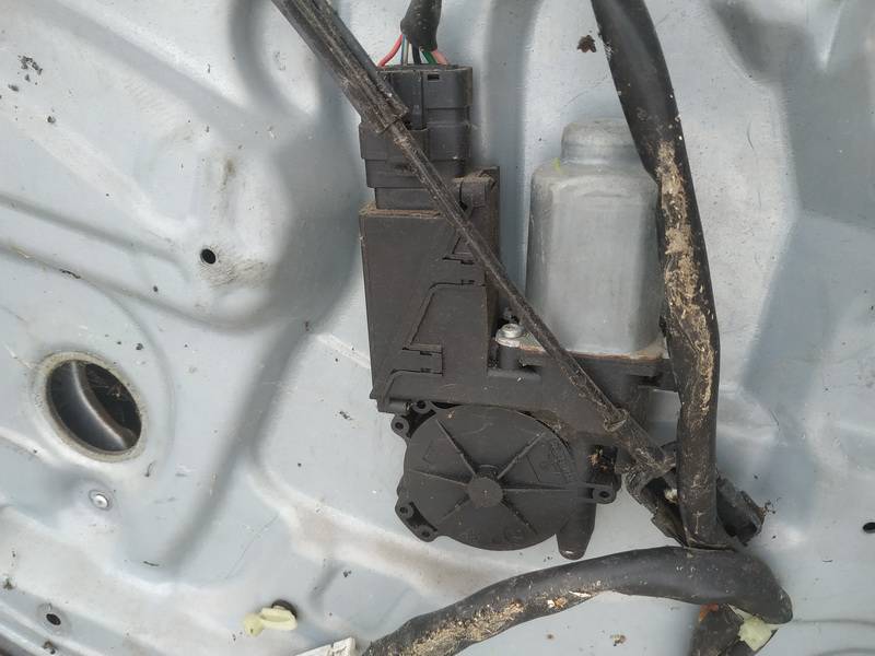 Nissan Primera 2003 Oven Ikkunan Nostajan Moottori - TAKANA VASEMMALLA - Thumbnail 2