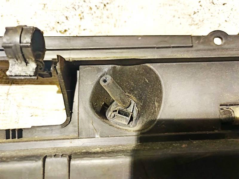 Fiat Croma 2006 Priekinio stiklo apiplovimo purkstukas - Thumbnail 3