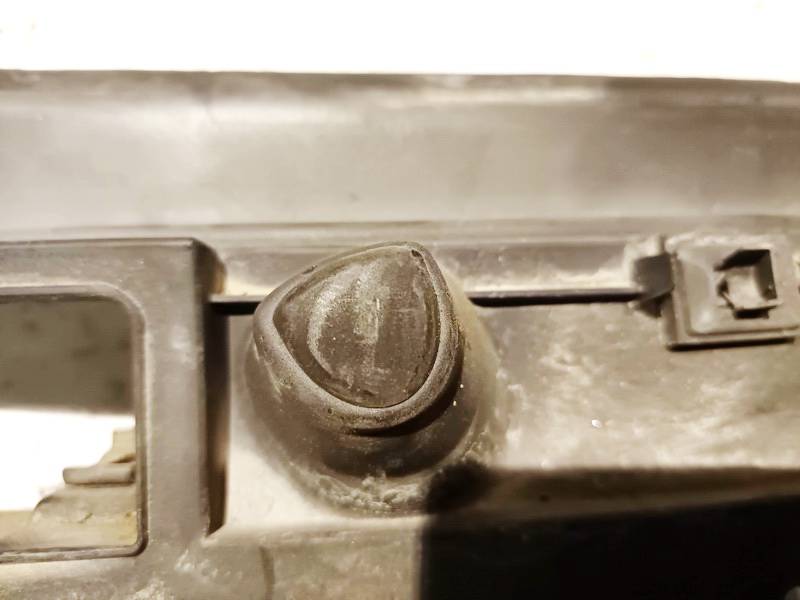 Fiat Croma 2006 Priekinio stiklo apiplovimo purkstukas