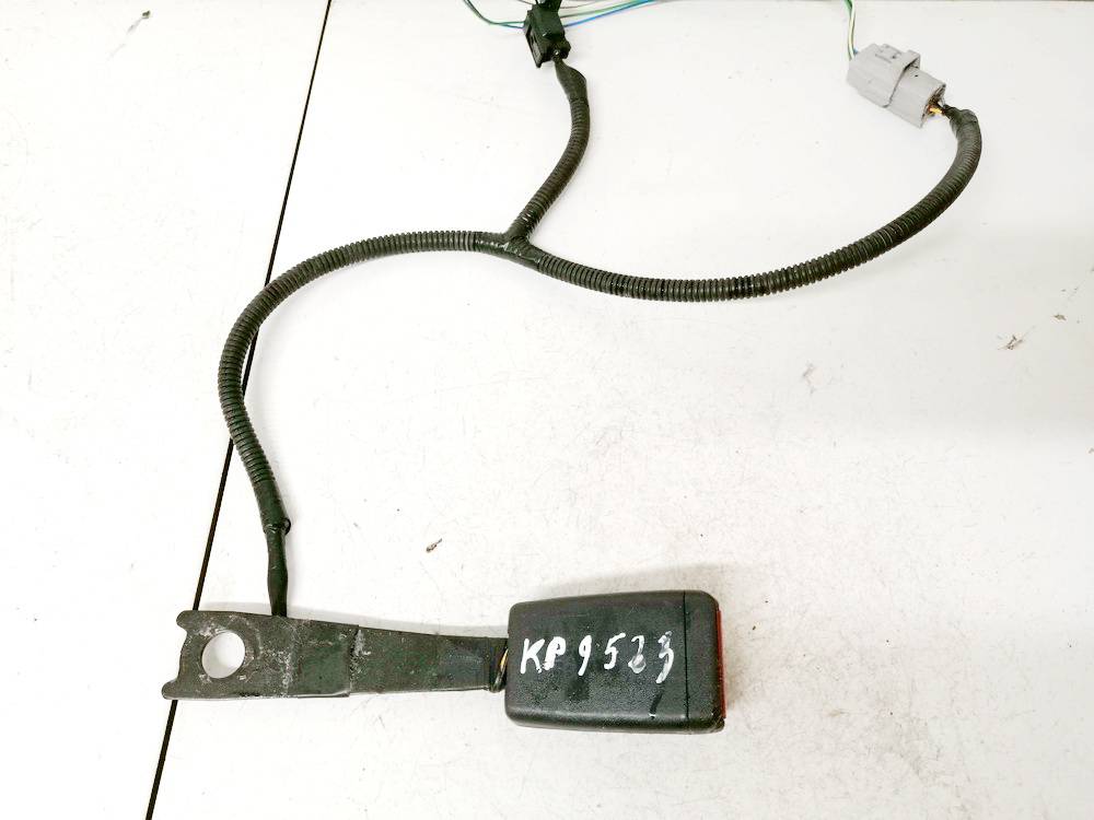 Toyota Avensis 2006 Zaczep pasa bezpieczeństwa - PRZEDNIE LEWE