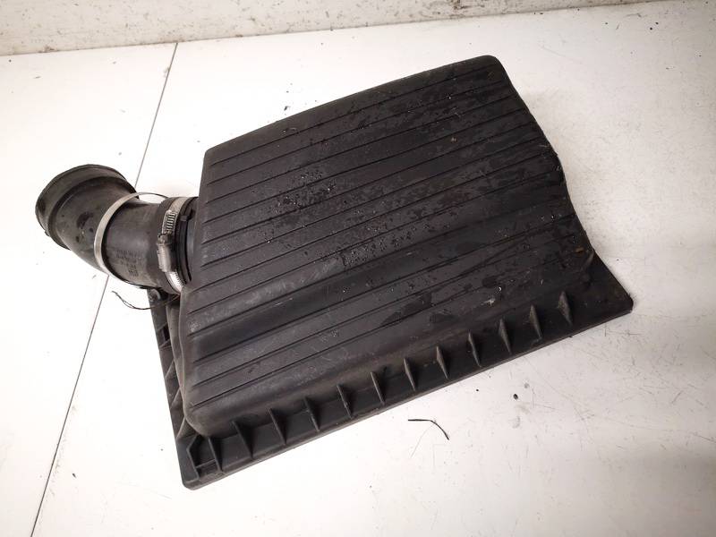 90499599 Opel Vectra 1996 SOPORTE FILTRO AIRE, Caja del filtro de aire