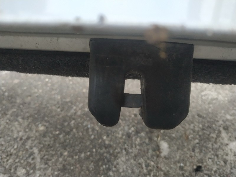 Audi A4 1995 Zamek tylnej klapy - TYLNE