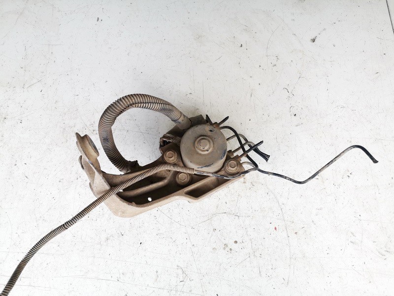 04686702AA Chrysler Voyager 2001 ABS Unit (ABS Brake Pump)