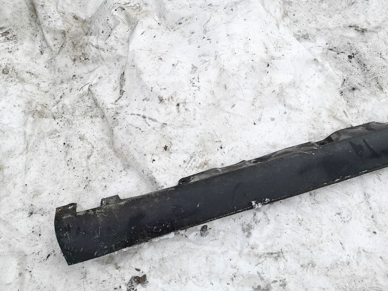 Toyota Avensis 2003 Plastikowy prawy próg - Thumbnail 2