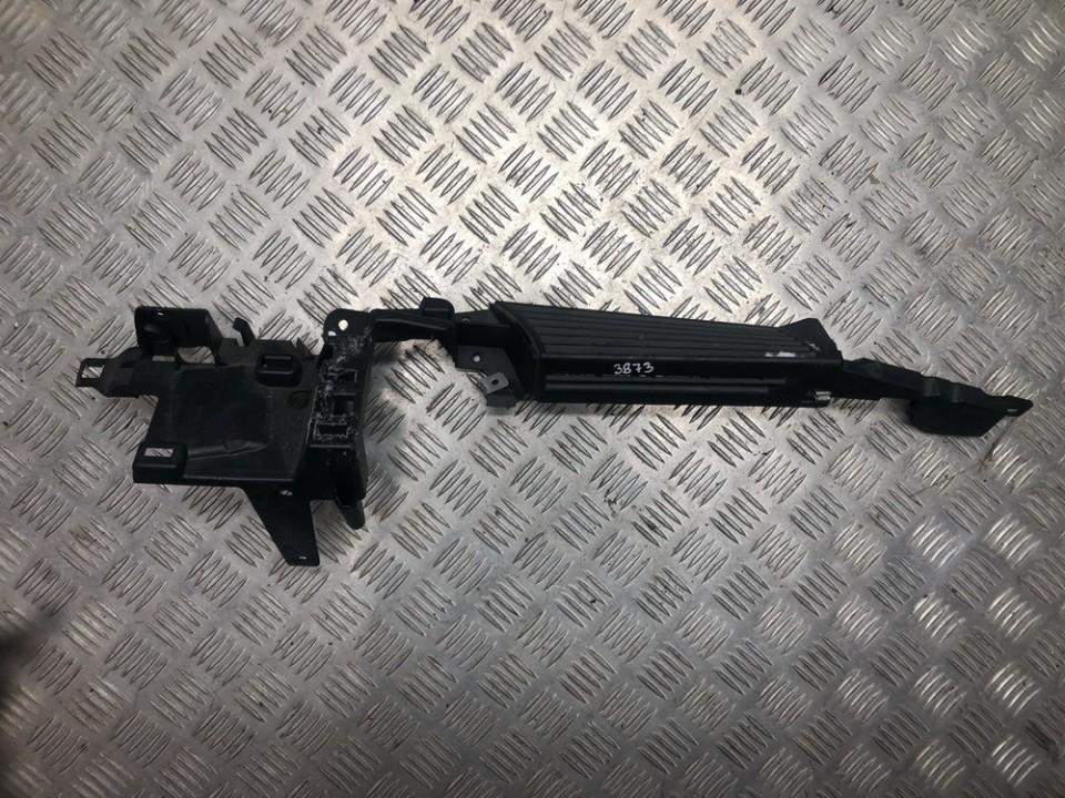 706891010 BMW 3-Series 2007 Salona apdare (plastmasas) - Thumbnail 2