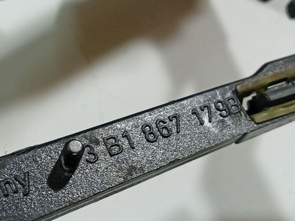 3B1867179B Volkswagen Passat 1999 Sisätilan koristelu (muovit) - Thumbnail 4