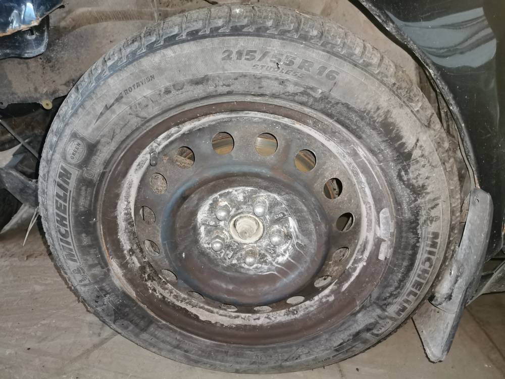 5X100 Toyota Avensis 2007 Tin ring set R16 - Thumbnail 2