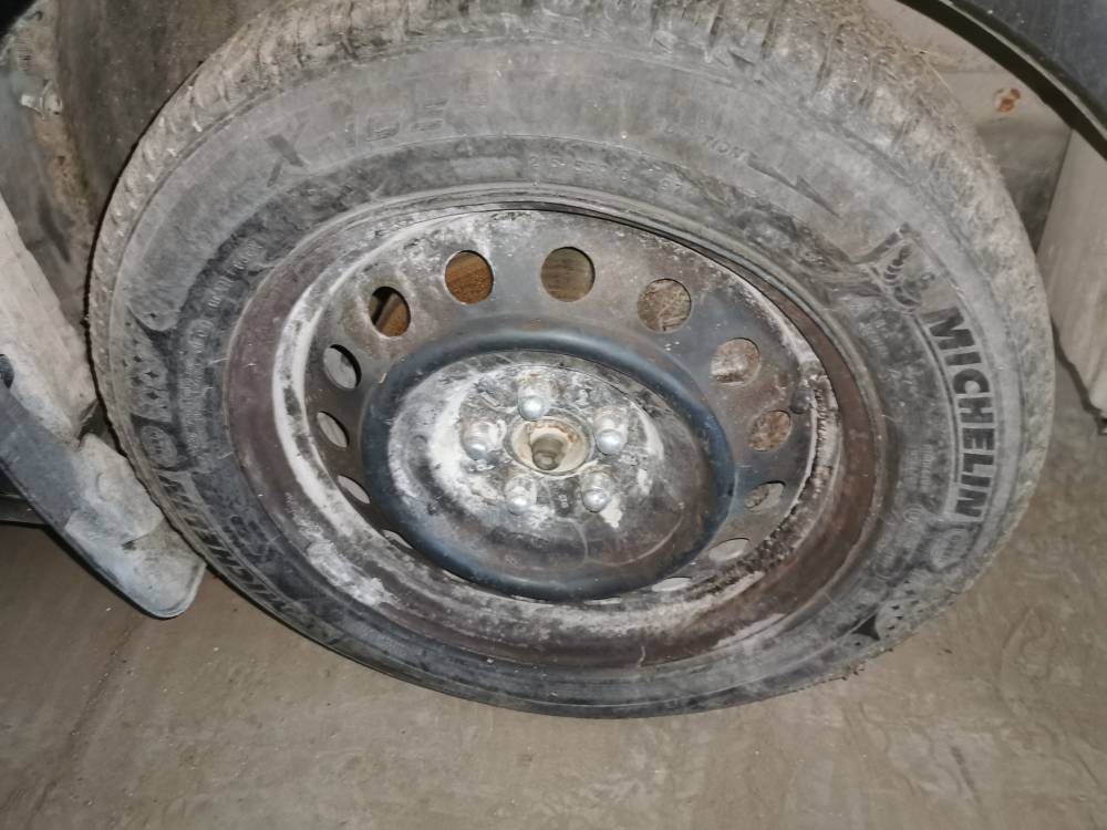 5X100 Toyota Avensis 2007 Komplet stalowych felg R16