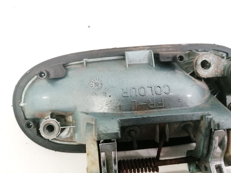 Nissan Almera Tino 2000 Poignée Extérieure Port avant Gauche - Thumbnail 3