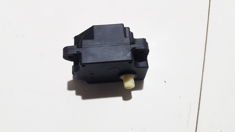 PL1607526 Volvo XC 60 2010 Silnik klapki nagrzewnicy - Thumbnail 2