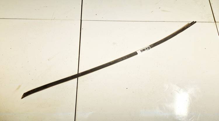 3C0854328A Volkswagen Passat 2006 Glass trim tape - FRONT