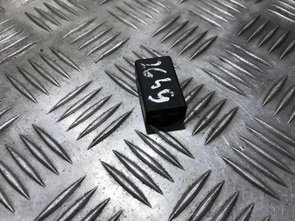 CA1AFS12VB5 Mazda 323 1995 Relais