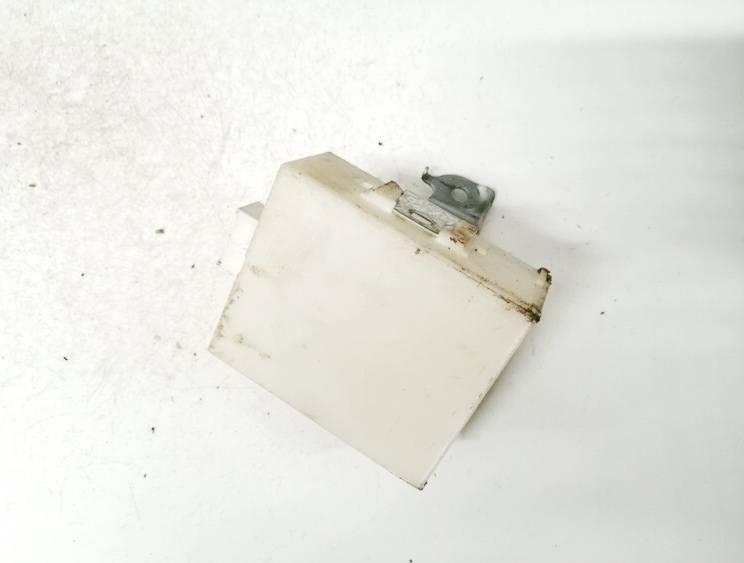 8974105070 Toyota Avensis 2005 Door control relay (DOOR CONTROL UNIT MODULE ECU )