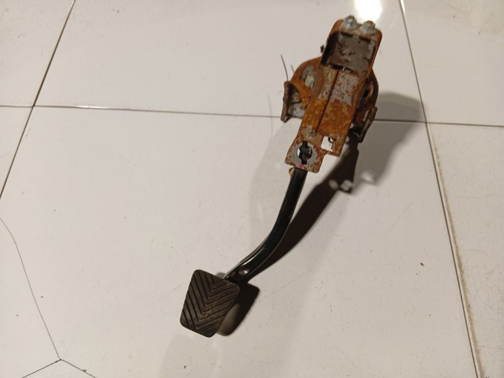 Kia Ceed 2014 Pedał hamulca