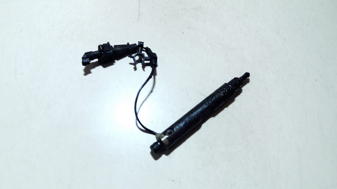 038130202B Volkswagen Golf 2000 Fuel Injector