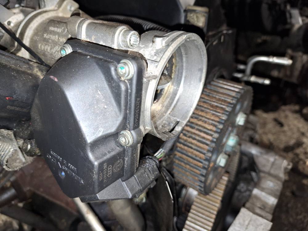 03G128063A Volkswagen Passat 2006 Suurella Virtaamalla Varustettu Kaasuläpän - Thumbnail 3