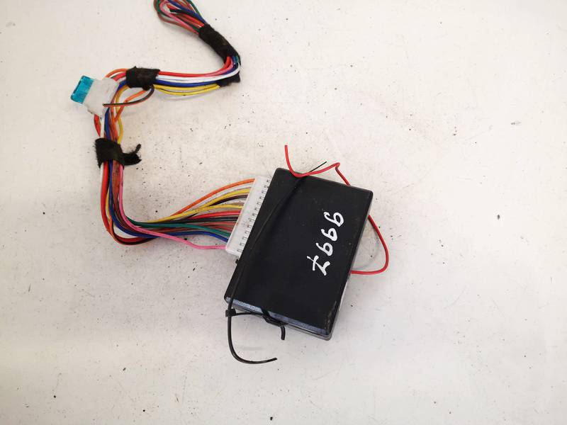 Audi A4 2004 Kiti kompiuteriai - Thumbnail 2