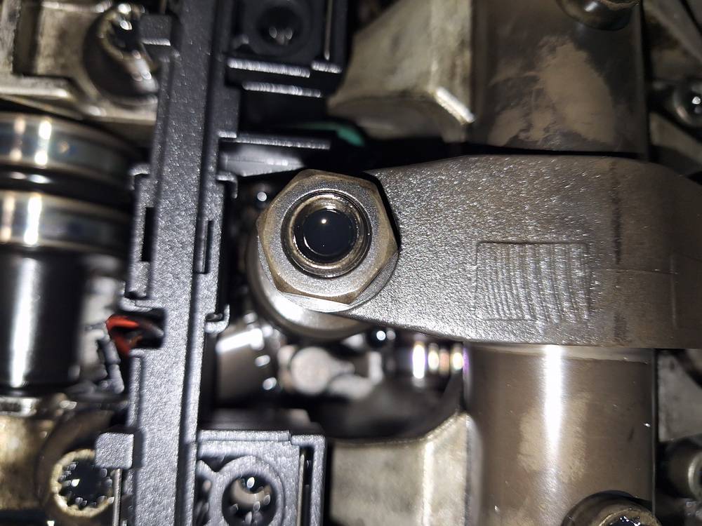 Mitsubishi Outlander 2007 Wtryskiwacz Paliwa