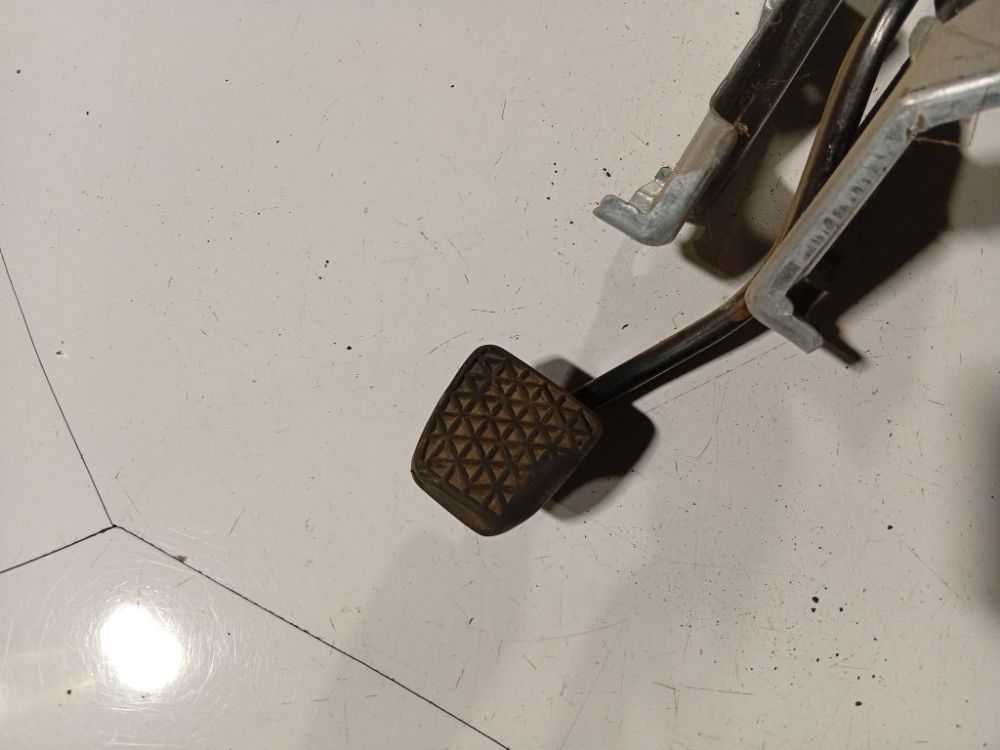 Opel Astra 2000 Pedał hamulca - Thumbnail 2