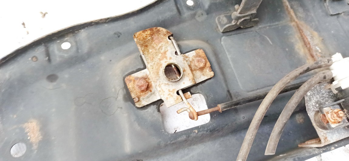 used used Hood Lock Hood Latch SAAB 93 2004 2.2L EIS01222620 Used Auto Parts Shop