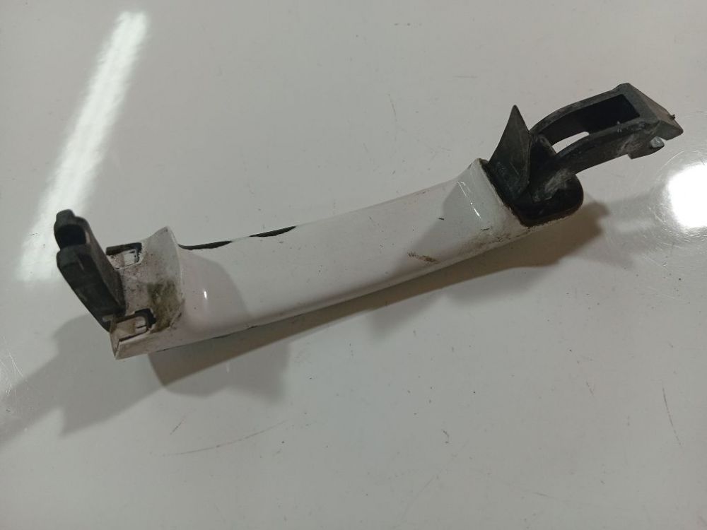 Volkswagen Passat 1999 Zewnętrzna klamka drzwi - PRZEDNIE LEWE - Thumbnail 3