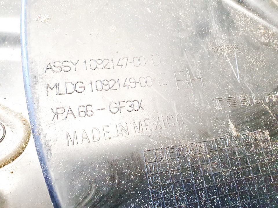 109214700D Tesla Model 3 2020 Kitos dalys - Thumbnail 3