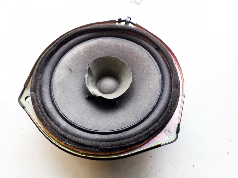 D35066960 Mazda 2 2004 Garso kolonele