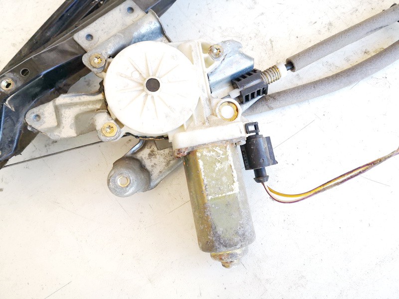 119145103 Ford Focus 2002 Window Motor - FRONT RIGHT