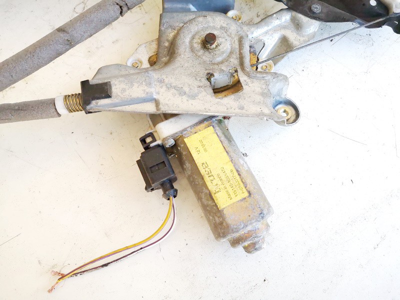 119145103 Ford Focus 2002 Window Motor - FRONT RIGHT - Thumbnail 2