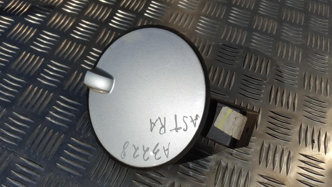 315242409 Opel Astra 2006 Fuel door Gas cover Tank cap (FUEL FILLER FLAP)